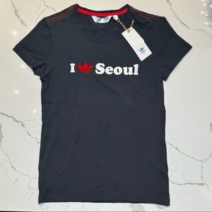 Collector I ❤️ Seoul Adidas Trefoil T-Shirt